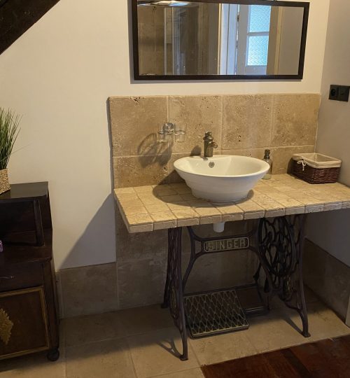 Łazienka na piętrze/Upstairs bathroom